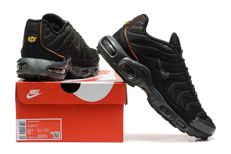 Air Max Plus TN «Handcrafted»