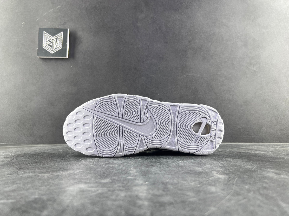 Nike Air More Uptempo "Triplo Bianco"
