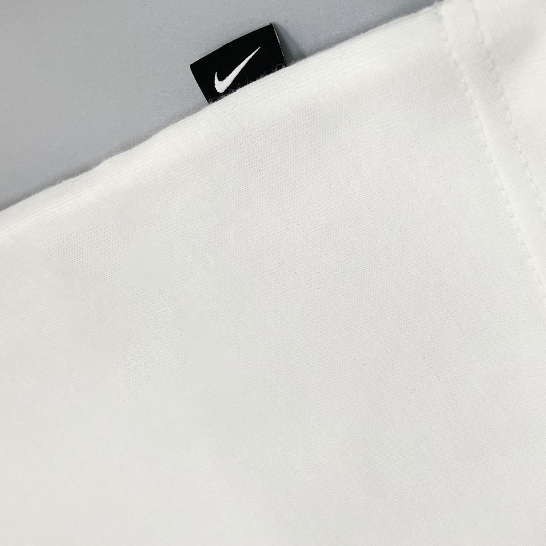 Nike x Stussy T-shirt 8ball