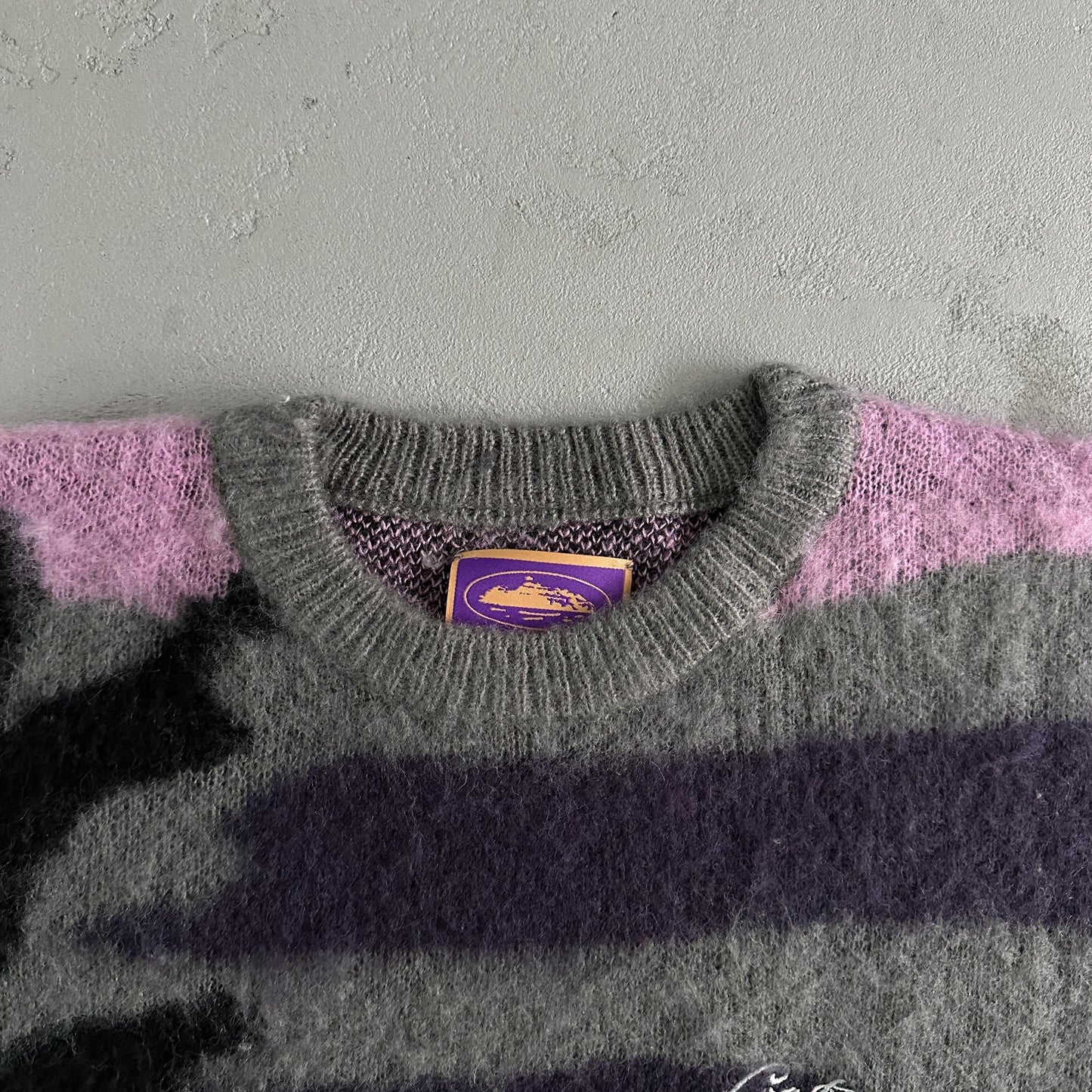 Corteiz Suéter Mohair Morado camuflaje