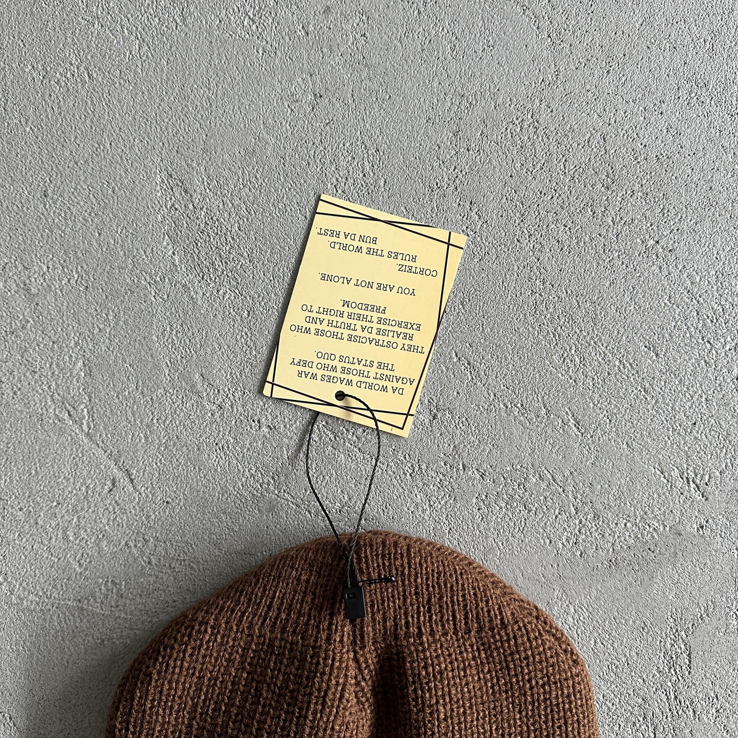 Corteiz Sturmhaube Braun