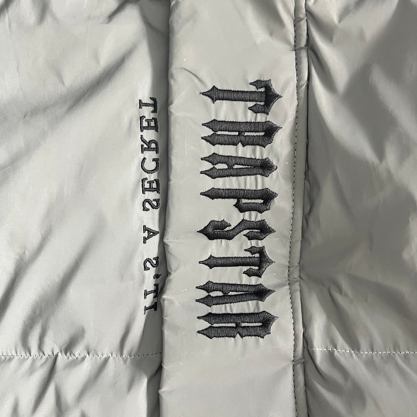 Chaqueta acolchada Trapstar con capucha Reflective 2.0
