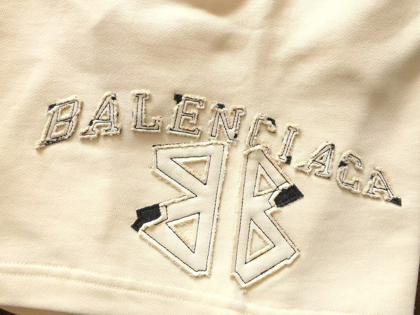 Shorts Balenciaga
