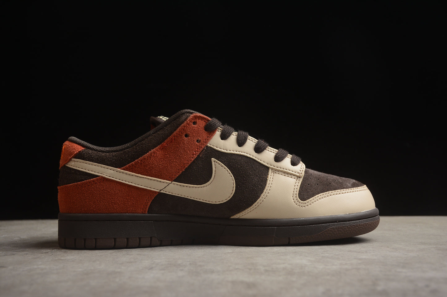 Nike Dunk Low Panda Rojo