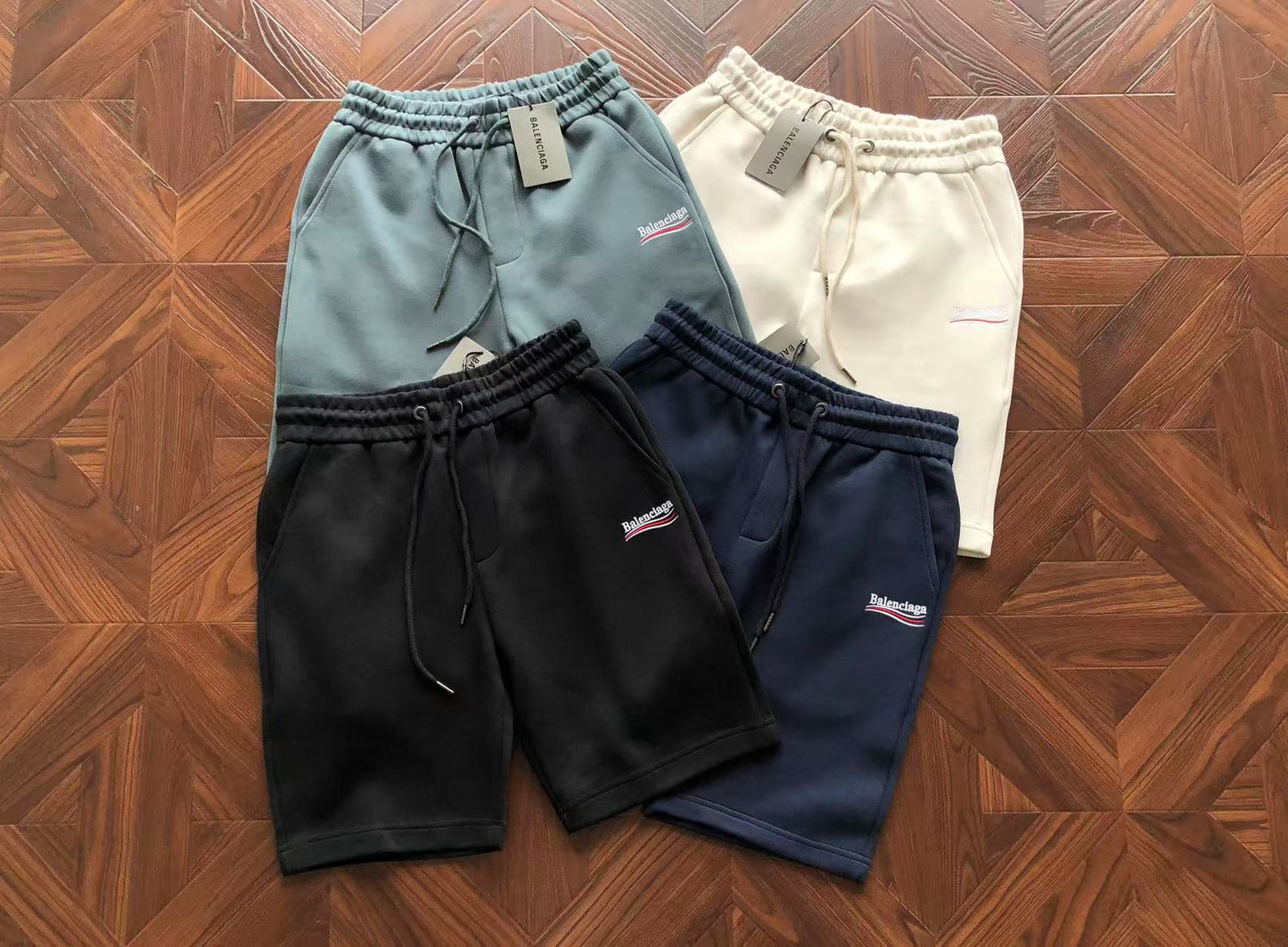 Shorts Balenciaga