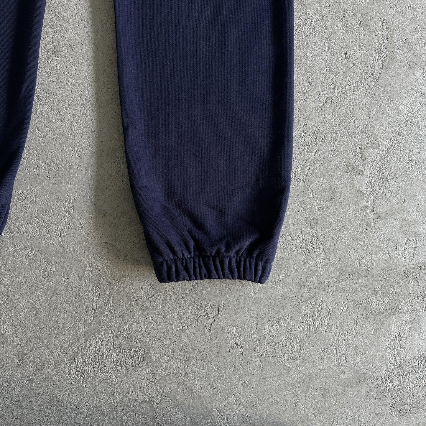 Corteiz Hose mit dreidimensionalem Adler-Print