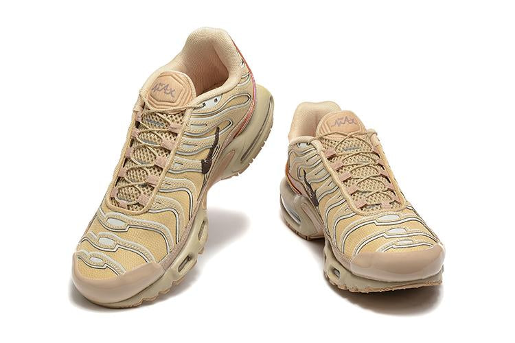 Air Max Plus TN “Hecho a mano”