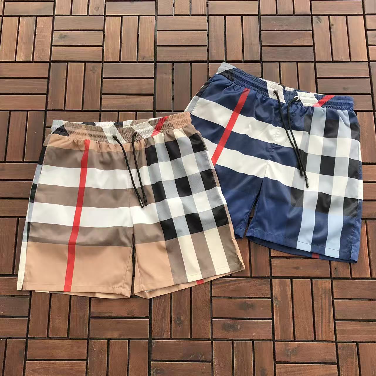 Pantalones cortos tipo bombacho
