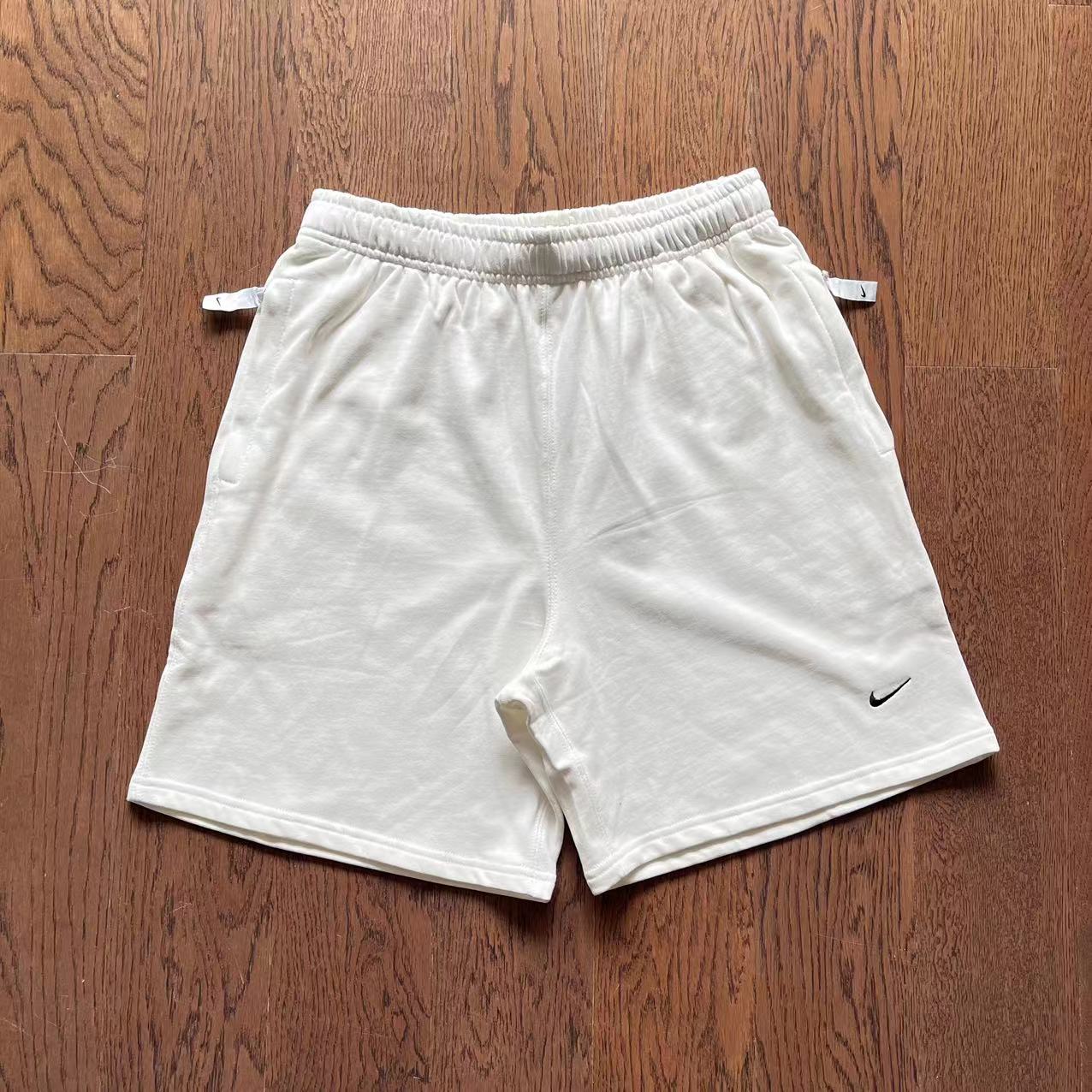 Pantaloncini Nike