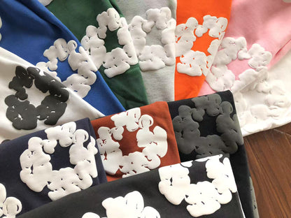 Pantaloncini con strappi in denim 