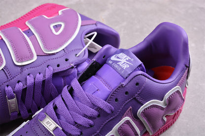 Mercato delle pulci di Cactus Plant x Air Force 1 