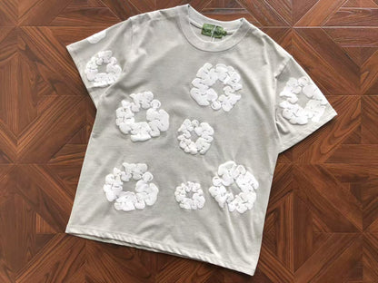 Maglietta con lacrime di denim 