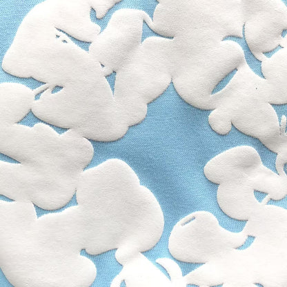 Maglietta con lacrime di denim 