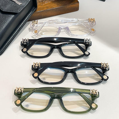 Brille mit verchromten Herzen