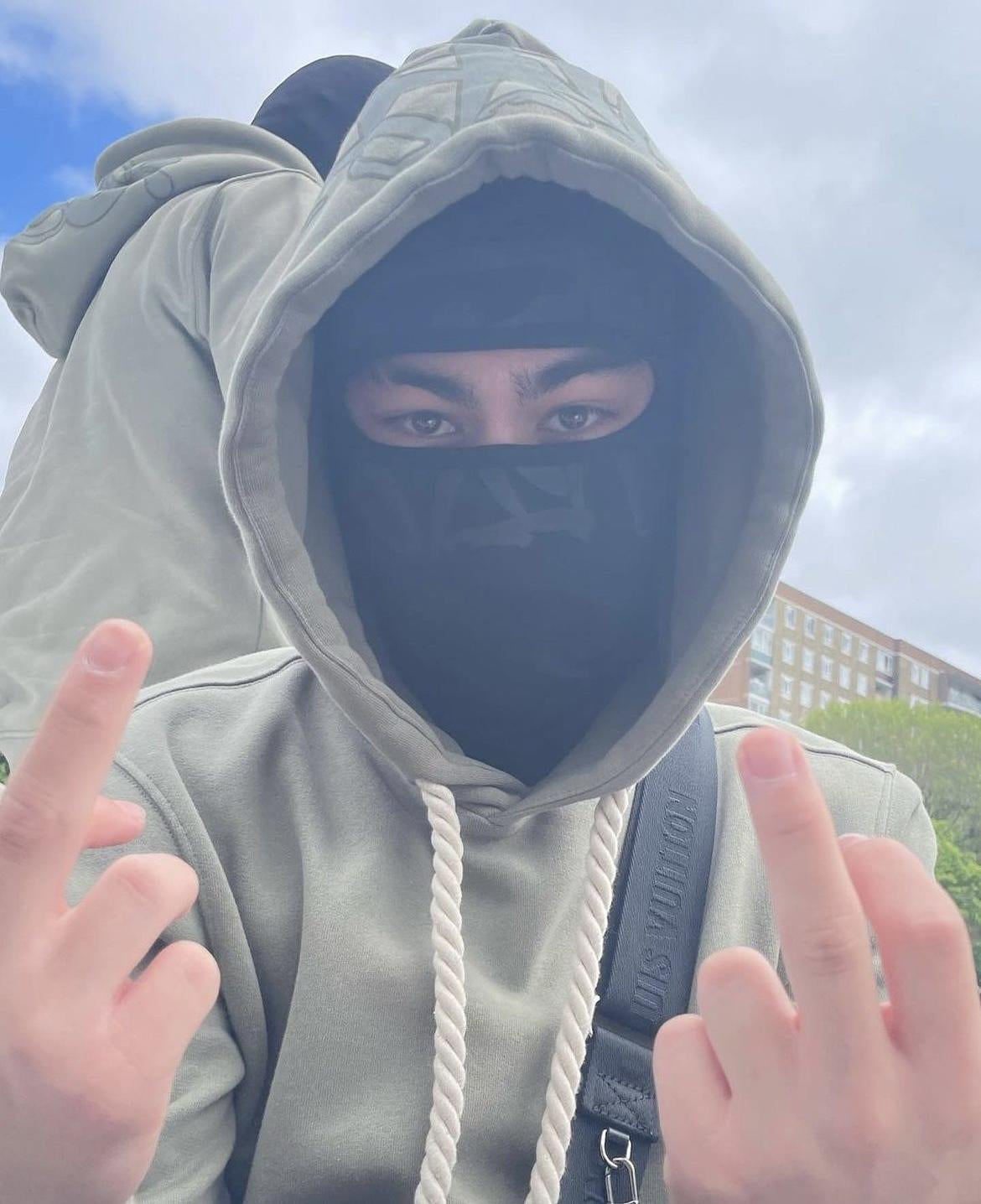 Synaworld Sturmhaube