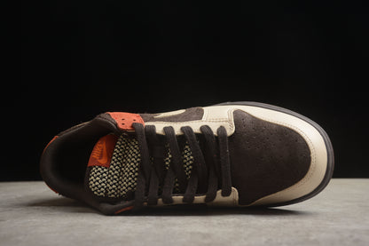 Nike Dunk Low Roter Panda 