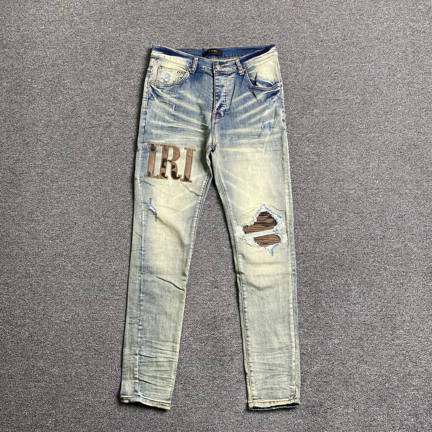 Amiri Jeans 