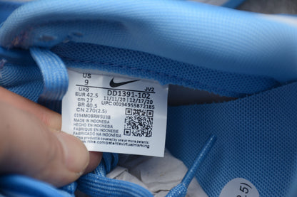 Nike Dunk Low Universitätsblau 