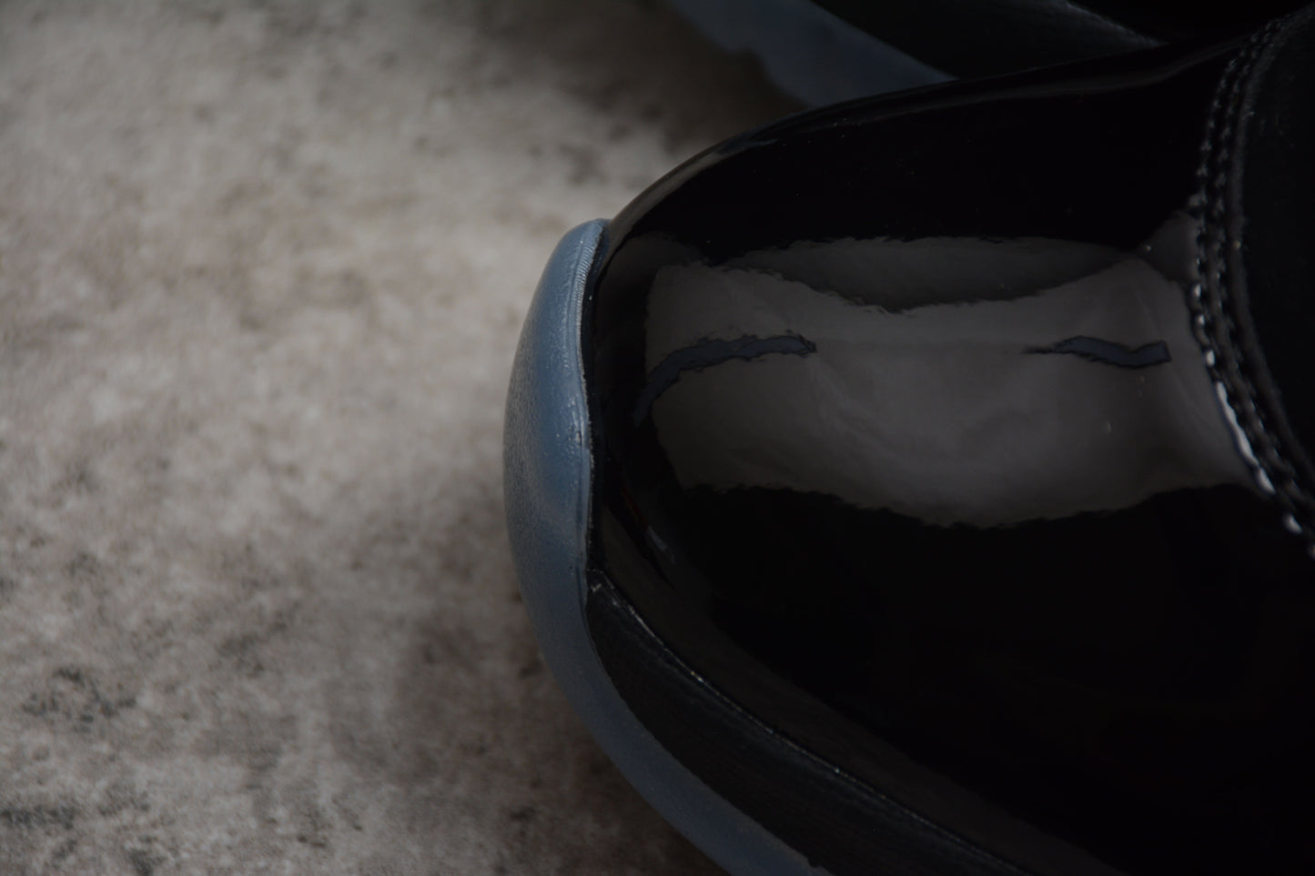 Air Jordan 11 "Gamma Black" 