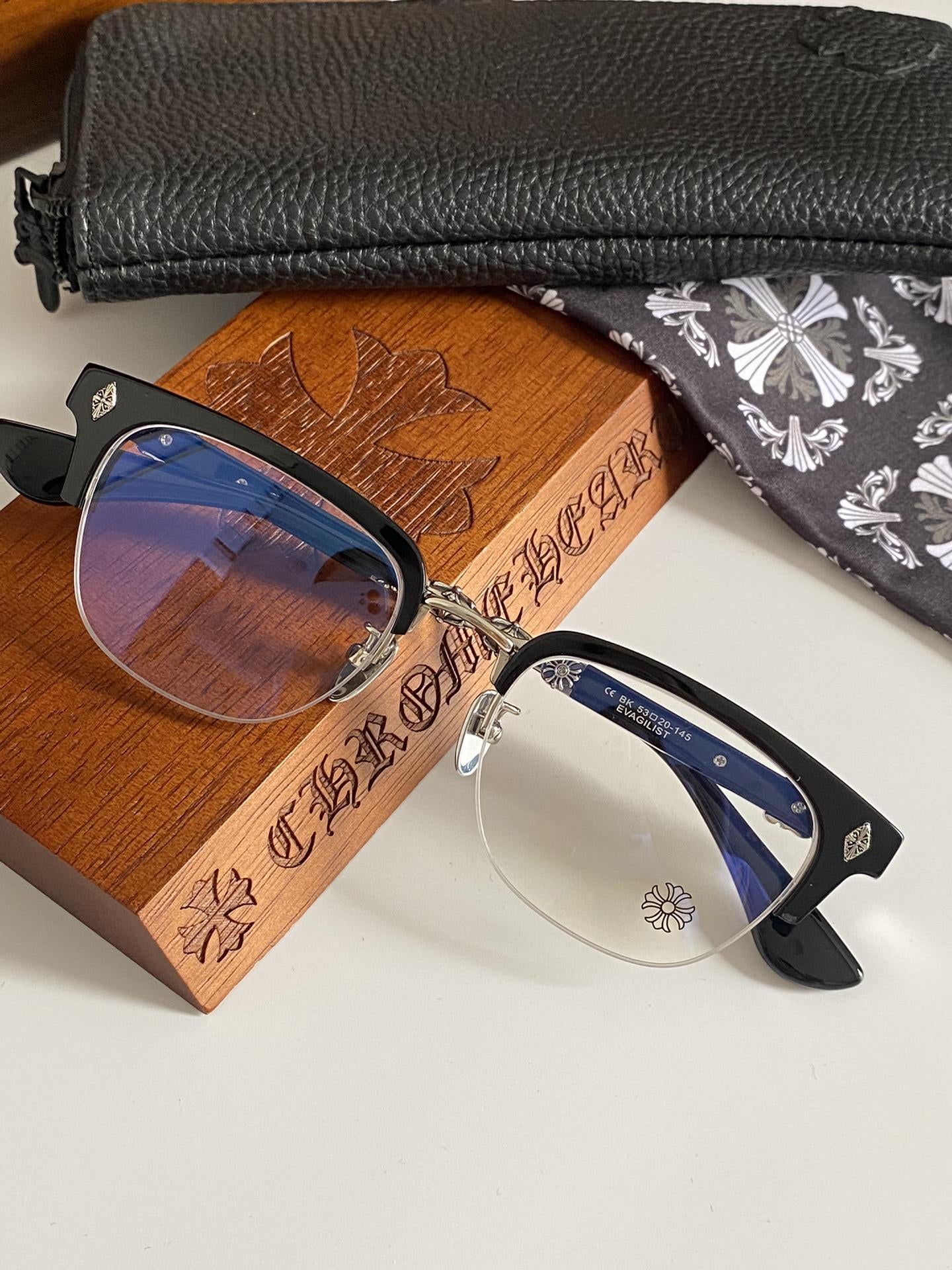 Occhiali Crome Hearts