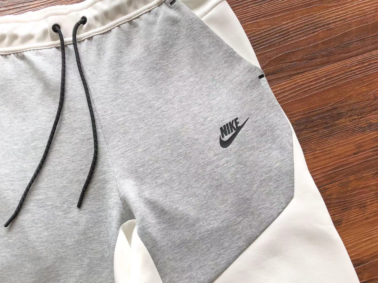 Pantaloni Nike Sportswear Techfleece 