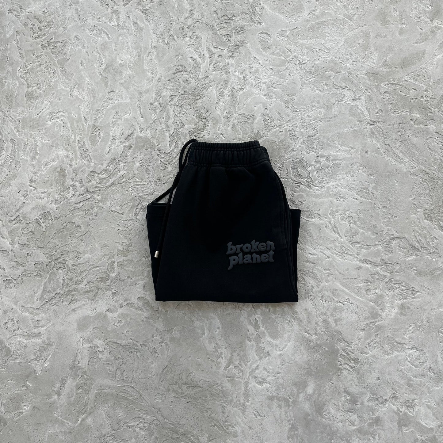 Short de algodón Broken P en tono Midnight