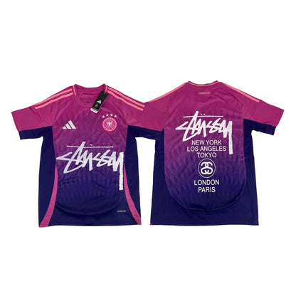 Individuell gestaltetes Trikot 