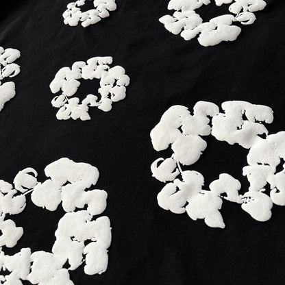 Maglietta con lacrime di denim 