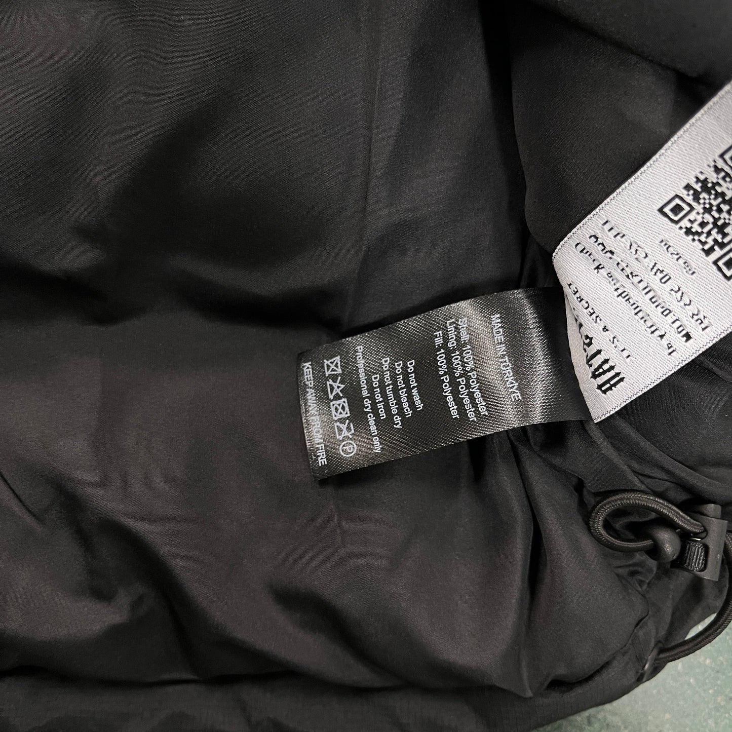 Giacca imbottita Trapstar da donna con cappuccio decoded