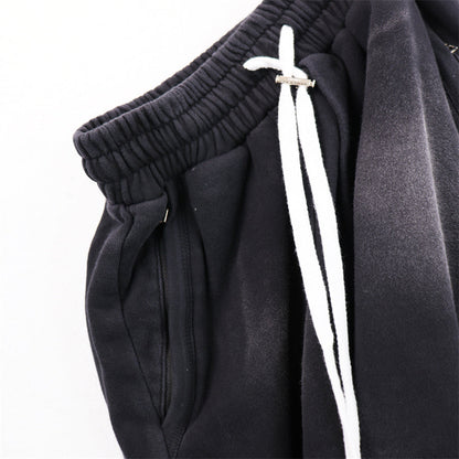 Pantaloncini e maglietta Amiri