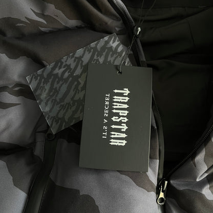 Giacca imbottita Trapstar Hyperdrive Technical Black Tiger Camo 