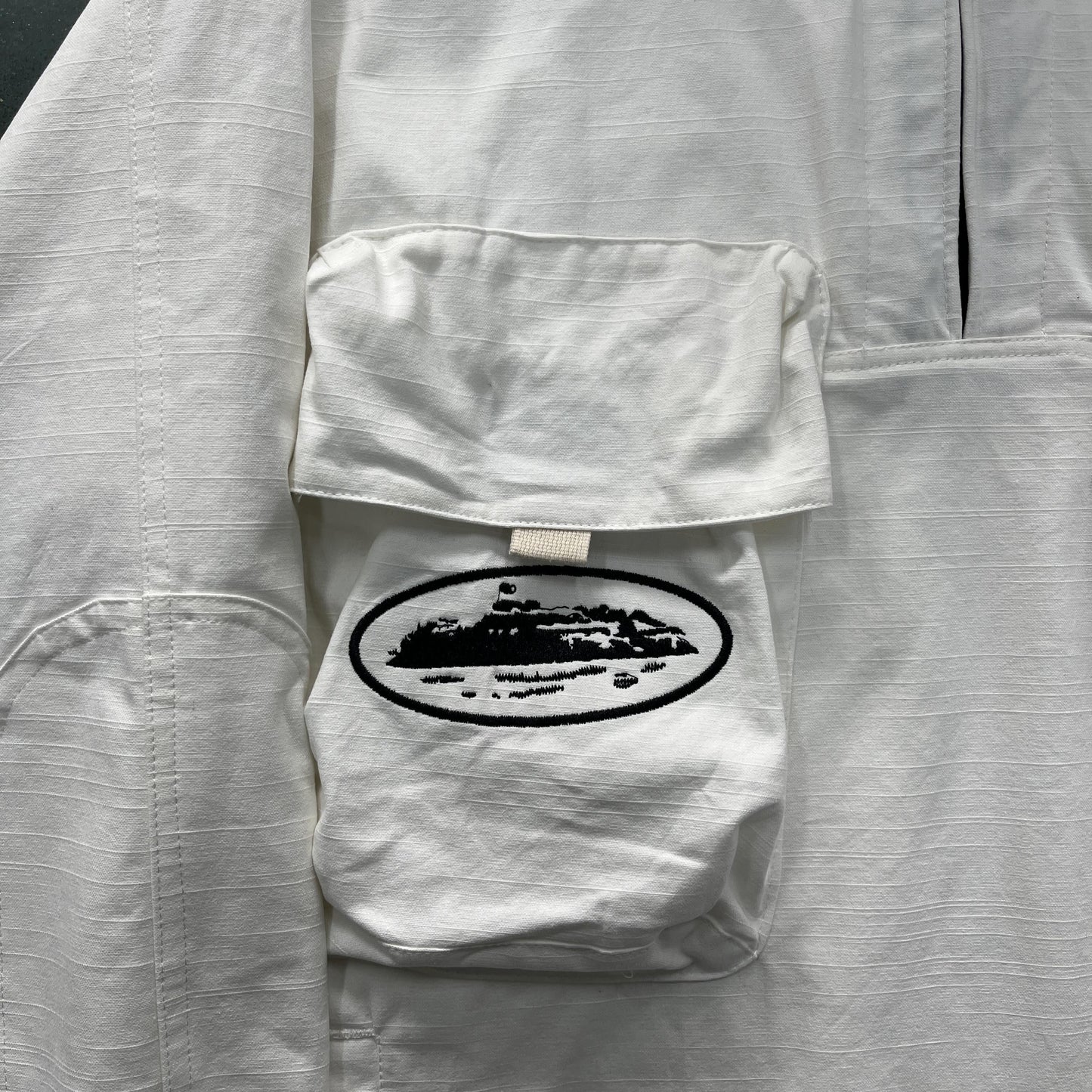 Giacca Corteiz con tasche oblique