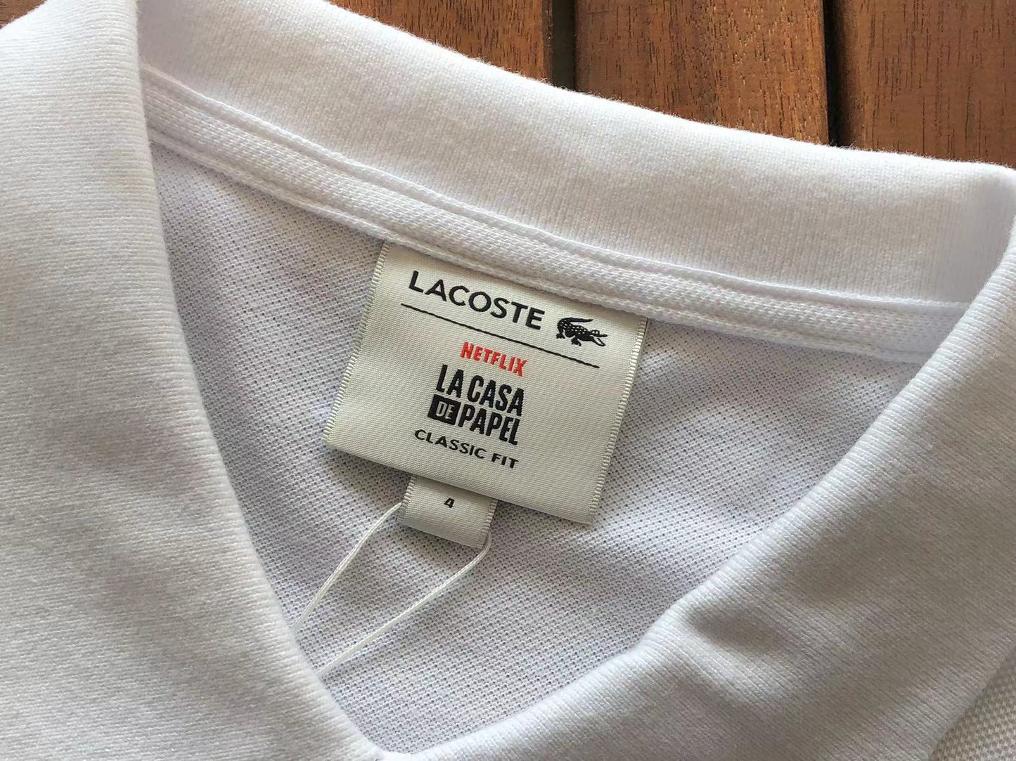 Collezione Polo Lacoste x Netflix