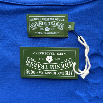 Maglietta con lacrime di denim 