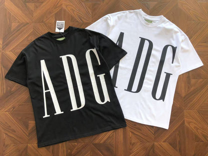 Maglietta con lacrime di denim 