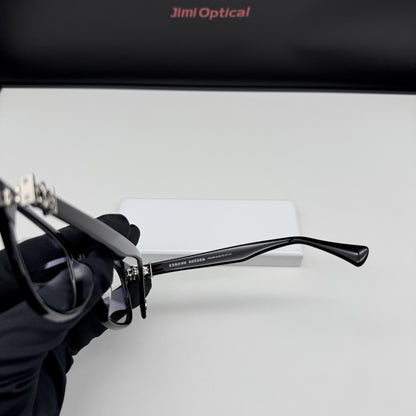 Brille mit verchromten Herzen