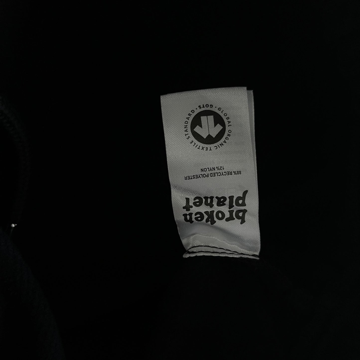 Broken Planet – Jogginghose mit geradem Bein in Schwarz 