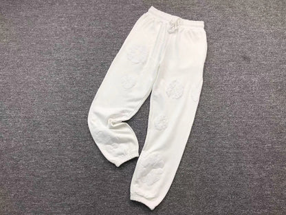 Il denim strappa la ghirlanda di cotone