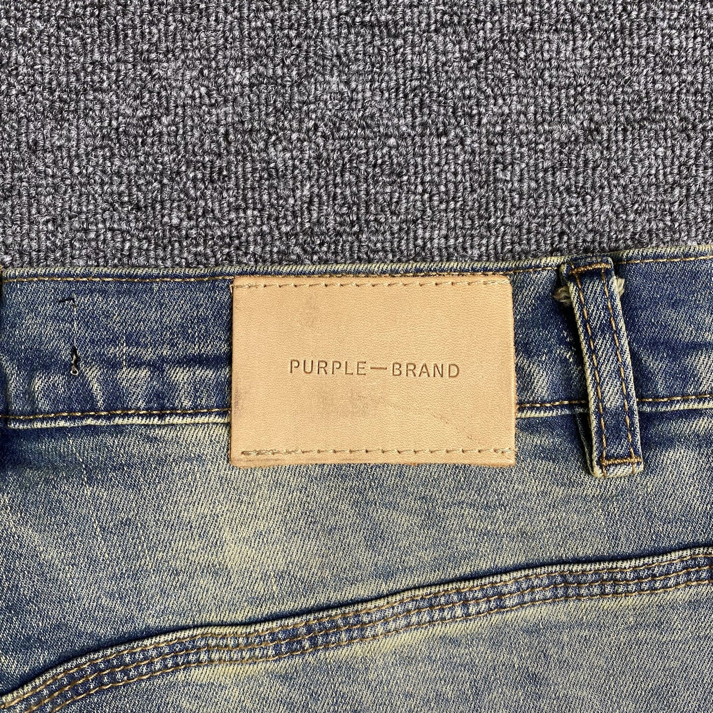 Schmale Jeans der Marke Purple Brand