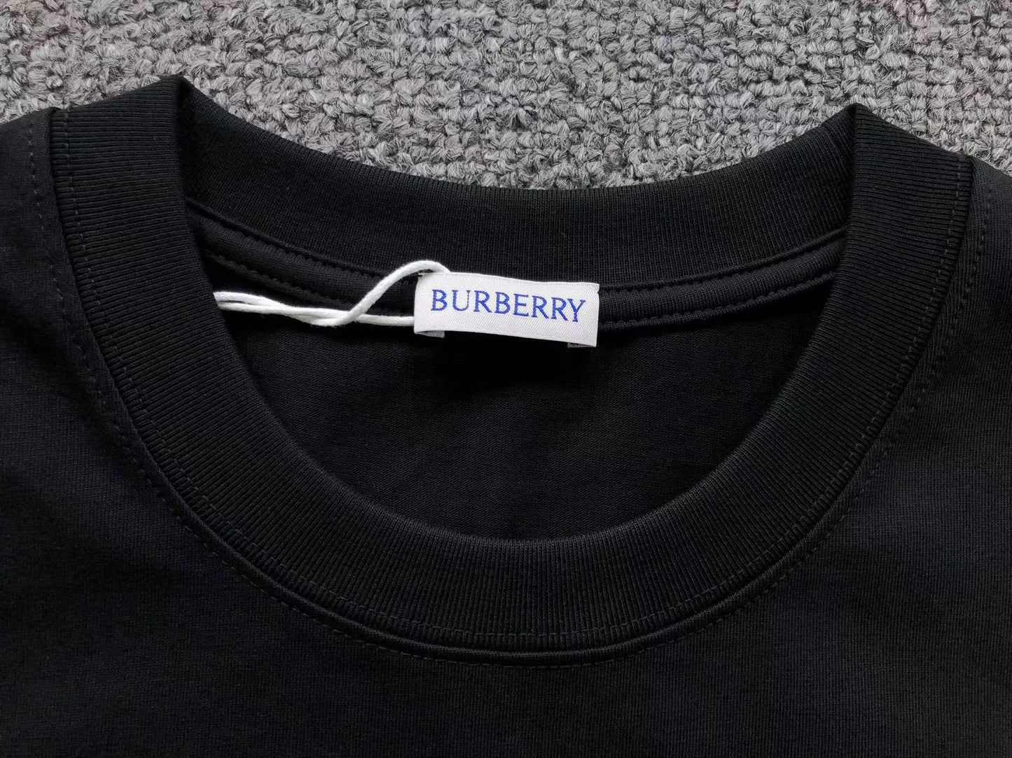 Burberry T-Shirt 