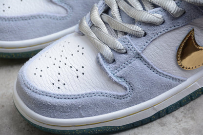 Nike SB Dunk Low Sean Cliver 