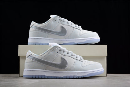 Nike SB Dunk Low Weißer Hummer 