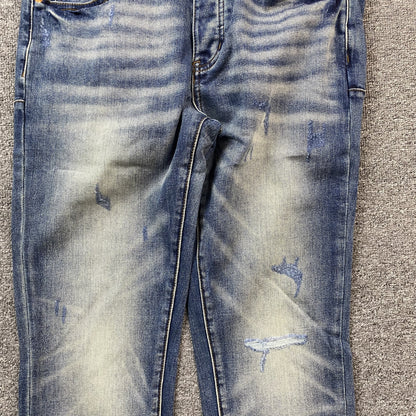 Schmale Jeans der Marke Purple Brand