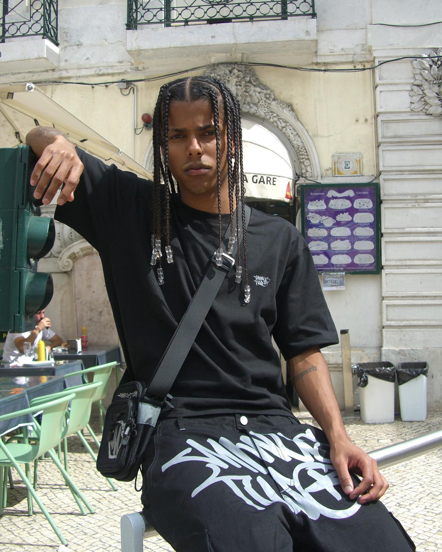 Minus Two Cargo-Shorts