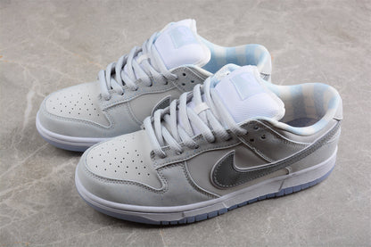 Nike SB Dunk Low Weißer Hummer 