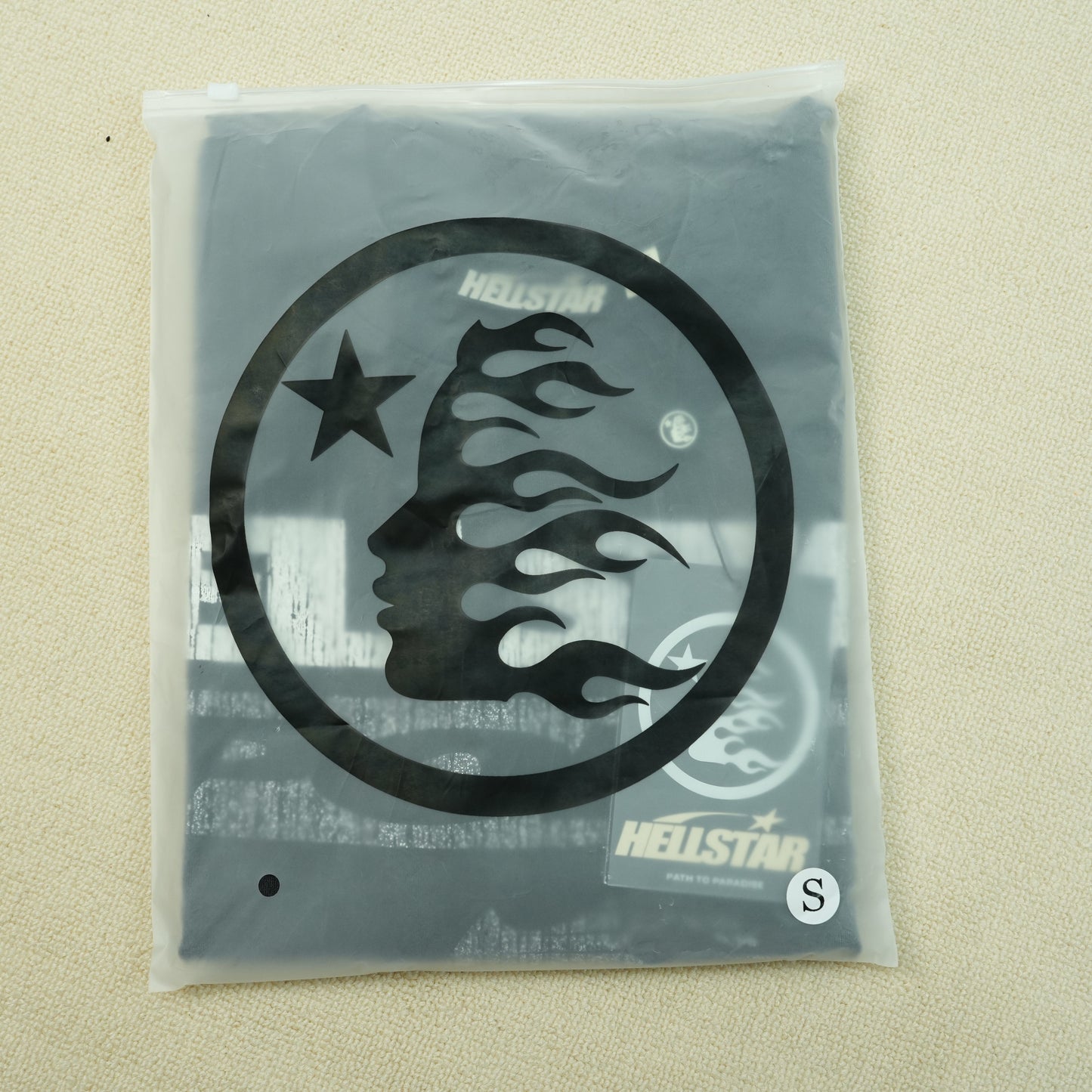 Camiseta Hellstar