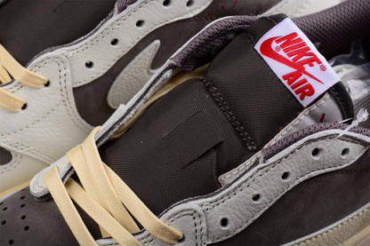 Air Jordan 1 Retro Low OG SP Travis Scott Reverse Mocha