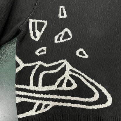 Broken P Knitted Sweater