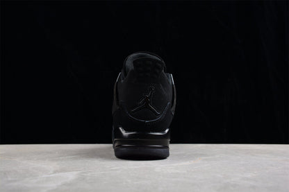 Air Jordan 4 Schwarze Katze 