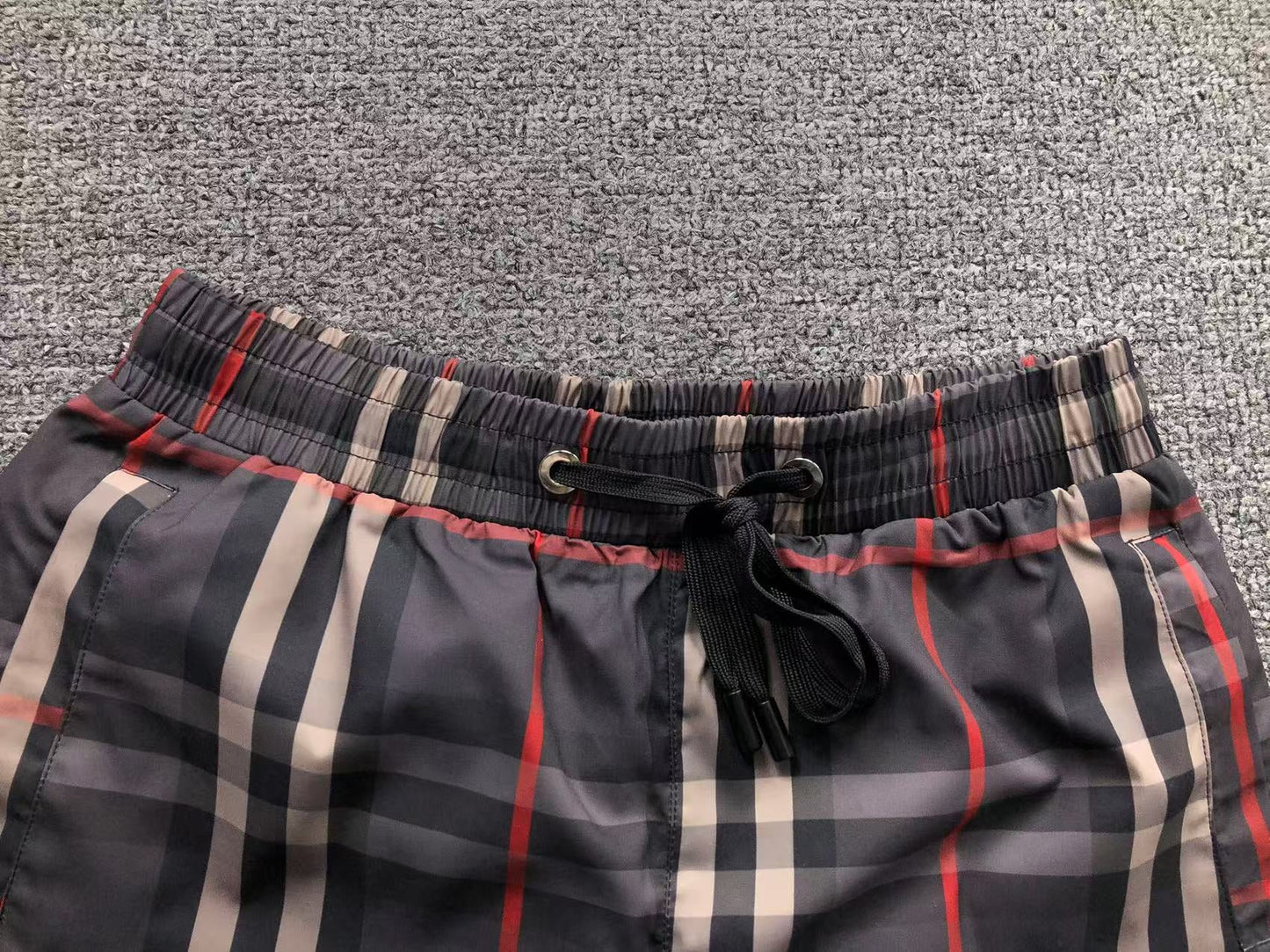 Pantaloncini Burberry 